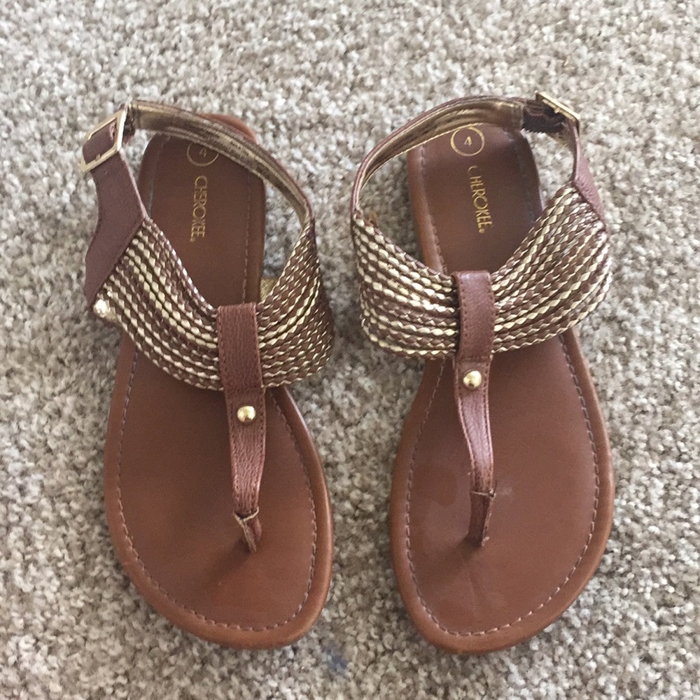 Cherokee sandals